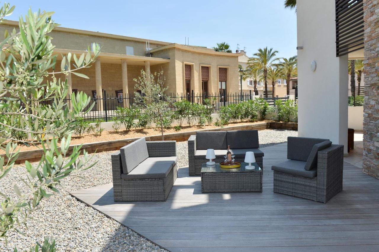 Residence Le Jardin D'Eugenie Sanary-sur-Mer Buitenkant foto