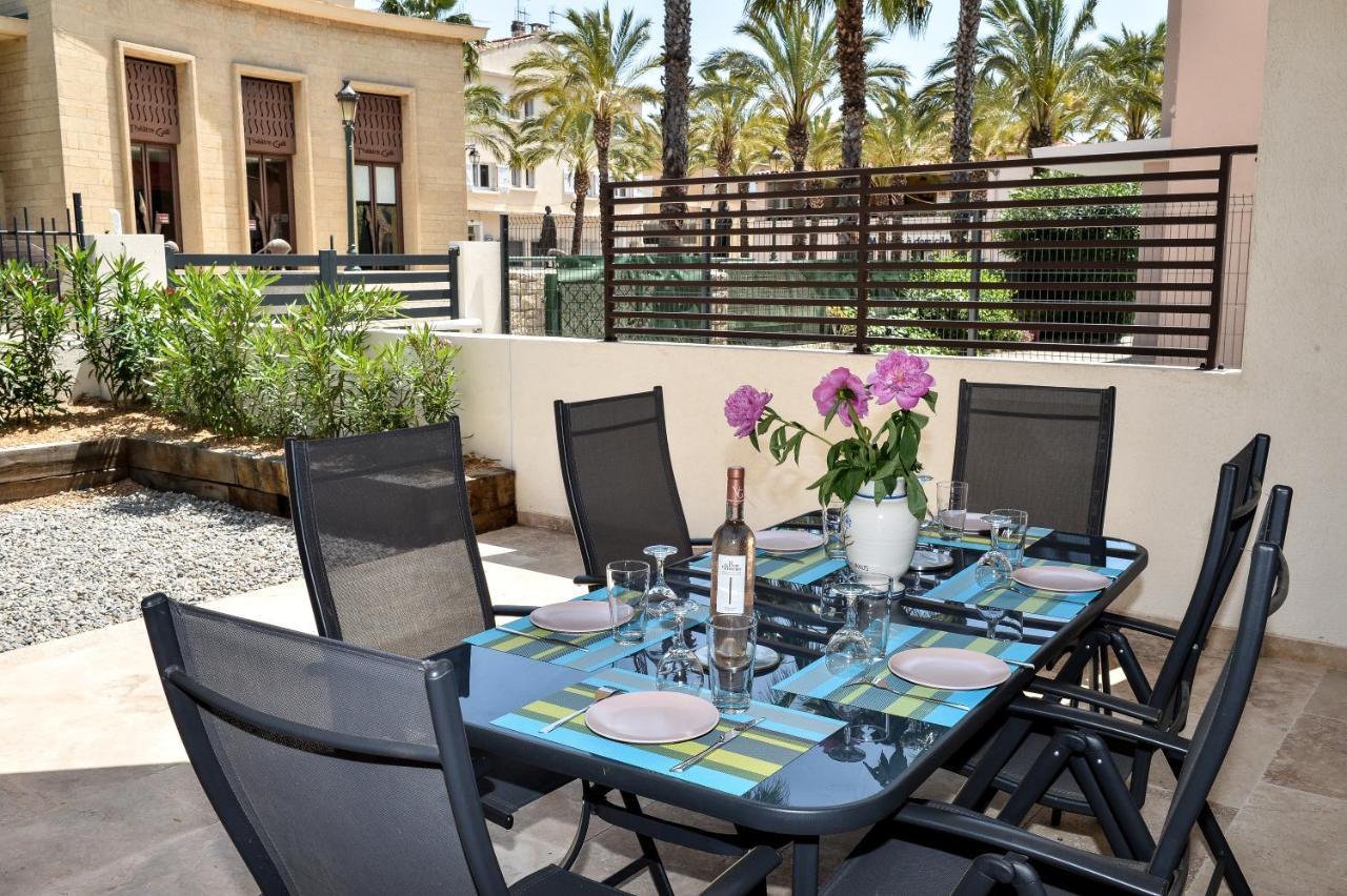 Residence Le Jardin D'Eugenie Sanary-sur-Mer Buitenkant foto